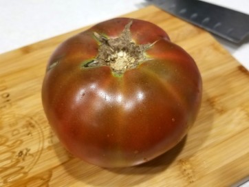 Tomato 'Cherokee Chocolate' Plant (4" Pot, single)