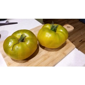 Tomato 'Malakhitovaya Shkatulka'